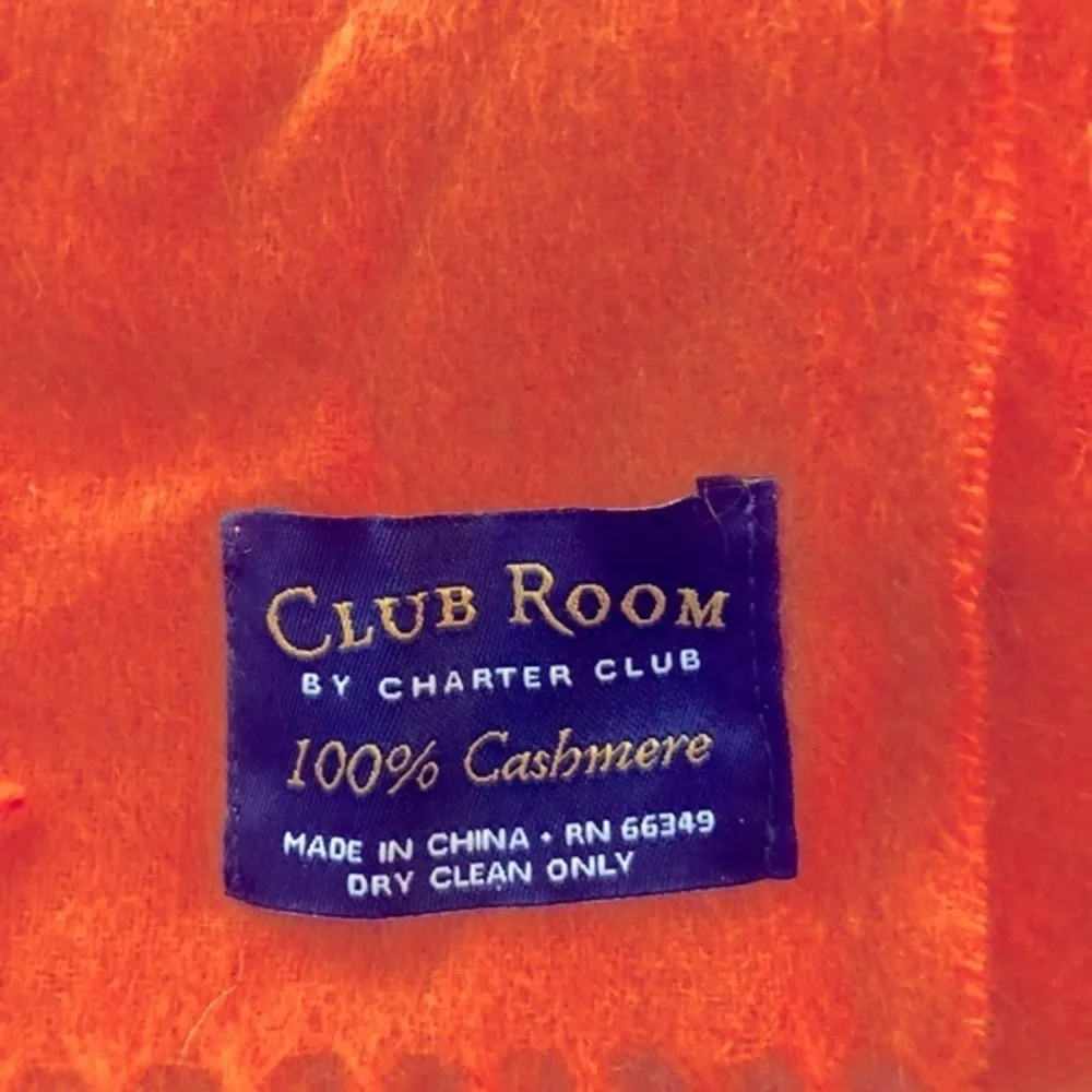 CHARTER CLUB Luxury 100% Cashmere Scarf